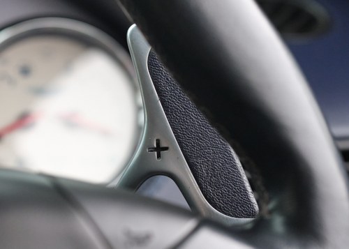 2003 Aston Martin V12 Vanquish Te koop (foto 41 van 161)