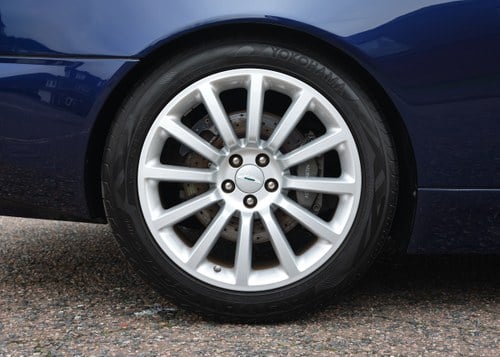 2003 Aston Martin V12 Vanquish Te koop (foto 18 van 161)