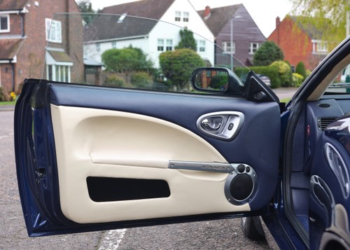 2003 Aston Martin V12 Vanquish Te koop (foto 75 van 161)