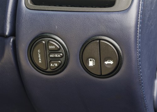 2003 Aston Martin V12 Vanquish Te koop (foto 34 van 161)