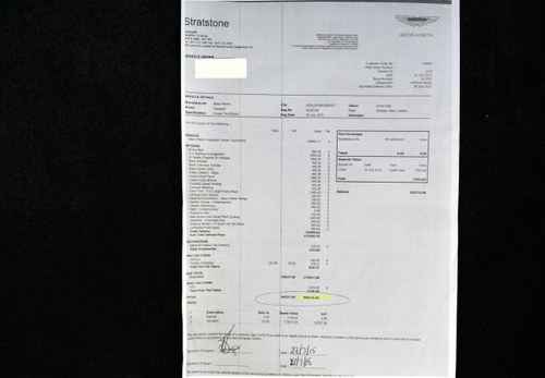 2015 Aston Martin Vanquish Carbon Edition 980 miles! Presented Virtually As New zum Verkauf (Bild 141 von 149)