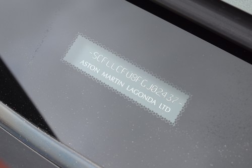 2015 Aston Martin Vanquish Carbon Edition 980 miles! Presented Virtually As New zum Verkauf (Bild 112 von 149)