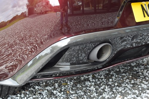 2015 Aston Martin Vanquish Carbon Edition 980 miles! Presented Virtually As New zum Verkauf (Bild 89 von 149)