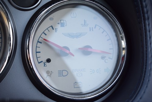 2002 Aston Martin V12 Vanquish - Only 11,757 miles! In vendita (immagine 29 di 147)