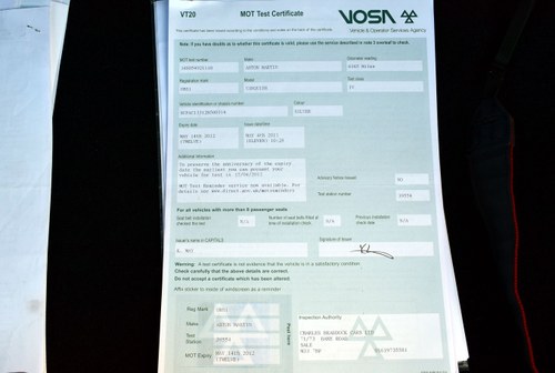 2002 Aston Martin V12 Vanquish - Only 11,757 miles! In vendita (immagine 138 di 147)