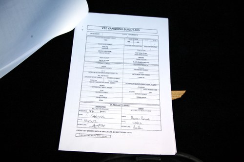 2002 Aston Martin V12 Vanquish - Only 11,757 miles! In vendita (immagine 122 di 147)