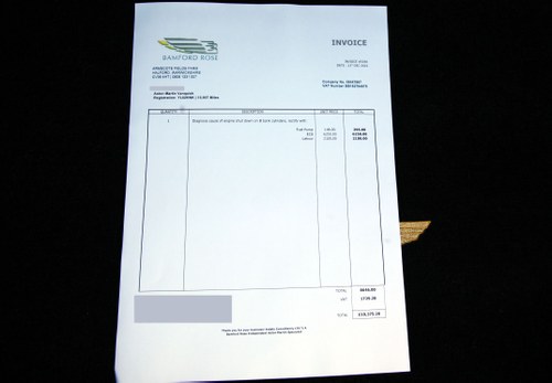 2002 Aston Martin V12 Vanquish - Only 11,757 miles! In vendita (immagine 108 di 147)