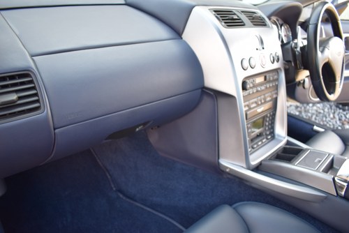 2002 Aston Martin V12 Vanquish - Only 11,757 miles! In vendita (immagine 48 di 147)