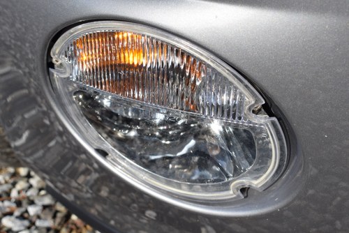 2002 Aston Martin V12 Vanquish - Only 11,757 miles! In vendita (immagine 65 di 147)