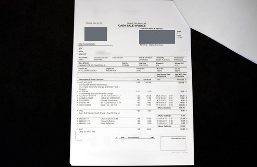 2015 Aston Martin Vanquish Carbon Edition 980 miles! Presented Virtually As New zum Verkauf (Bild 146 von 149)