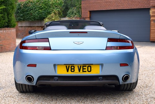 2007 Aston Martin V8 Vantage Roadster For Sale (picture 11 of 156)