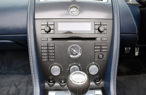 2007 Aston Martin V8 Vantage Roadster For Sale (picture 33 of 156)