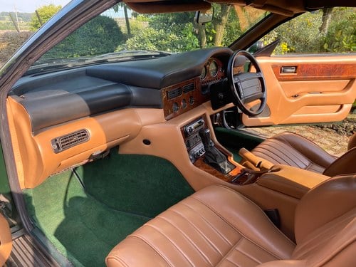 1993 Aston Martin Virage Volante till salu (bild 34 av 122)
