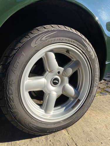 1993 Aston Martin Virage Volante till salu (bild 25 av 122)