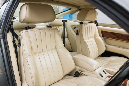 1990 Aston Martin Virage 5.3 V8 Automatic à venda (imagem 38 de 130)