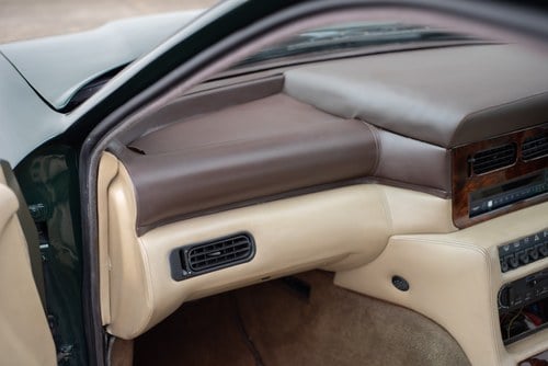 1992 Aston Martin Virage In vendita (immagine 24 di 258)