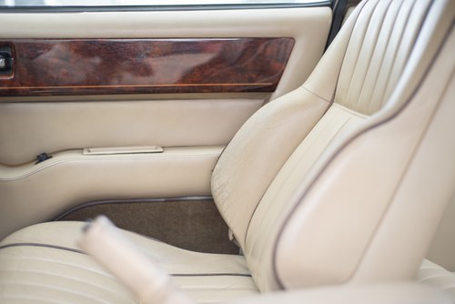 1992 Aston Martin Virage In vendita (immagine 105 di 258)