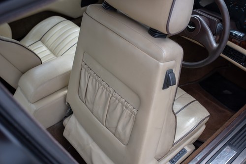 1992 Aston Martin Virage In vendita (immagine 71 di 258)