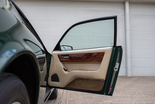1992 Aston Martin Virage In vendita (immagine 60 di 258)