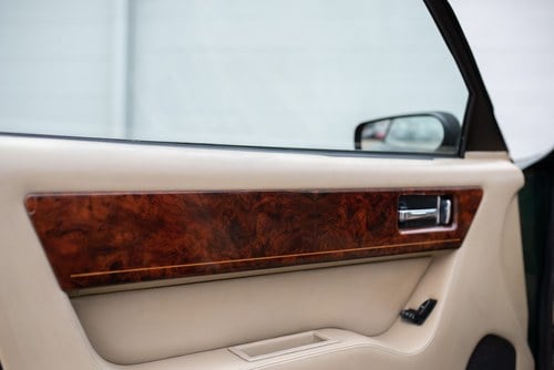 1992 Aston Martin Virage In vendita (immagine 29 di 258)
