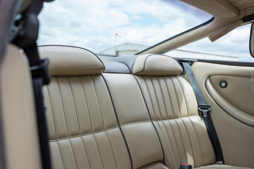 1992 Aston Martin Virage In vendita (immagine 70 di 258)