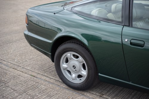 1992 Aston Martin Virage In vendita (immagine 166 di 258)