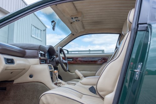 1992 Aston Martin Virage In vendita (immagine 36 di 258)