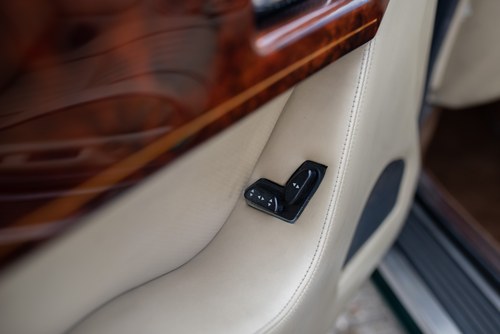 1992 Aston Martin Virage In vendita (immagine 32 di 258)