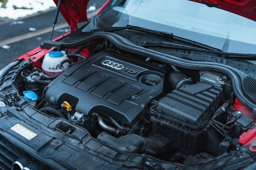 2014 Audi A1 Black Edition 2.0d zum Verkauf (Bild 93 von 102)