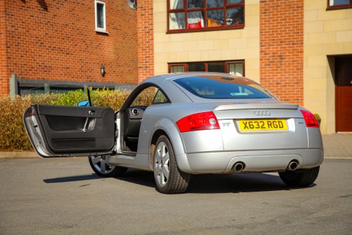 2000 Audi TT 225 Quattro En venta (imagen 8 de 62)
