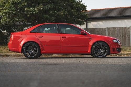 2006 Audi RS4 Quattro zum Verkauf (Bild 8 von 92)
