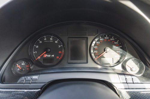 2006 Audi RS4 Quattro zum Verkauf (Bild 16 von 92)