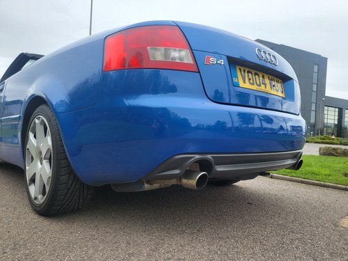 2004 Audi S4 Convertible zum Verkauf (Bild 174 von 211)