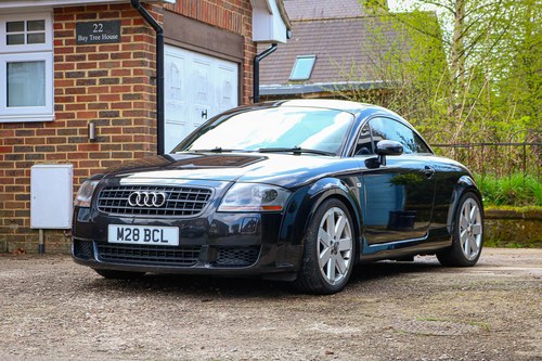 2003 Audi TT Coupé Quattro Te koop (foto 2 van 117)