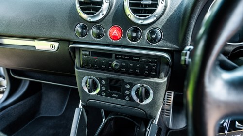2001 Audi TT Quattro à venda (imagem 23 de 185)