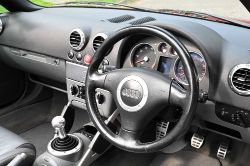 2002 Audi TT Quattro (225 Bhp) à vendre (picture 28 of 190)