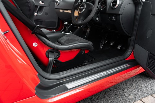 2005 Audi TT Quattro Sport 240 For Sale (picture 49 of 151)