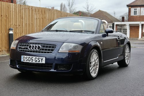 NO RESERVE - 2005 Audi TT 3.2 V6 Roadster DSG In vendita (immagine 4 di 132)
