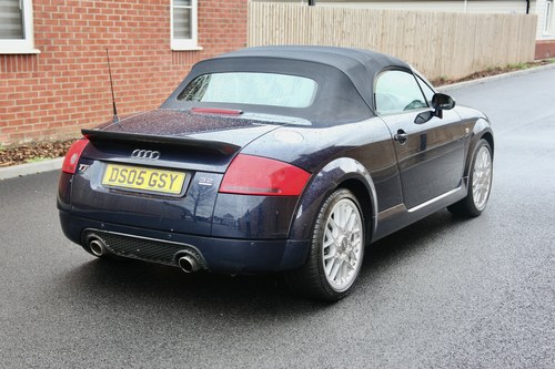 NO RESERVE - 2005 Audi TT 3.2 V6 Roadster DSG In vendita (immagine 27 di 132)