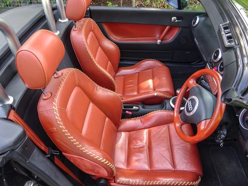 2002 Audi TT Roadster Mk1 with Baseball Glove Interior In vendita (immagine 35 di 122)