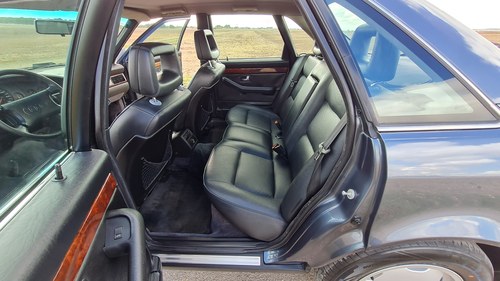1991 Audi V8 Manual LHD For Sale (picture 22 of 48)