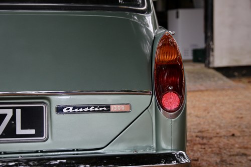 NO RESERVE- 1972 Austin 1100 In vendita (immagine 120 di 176)