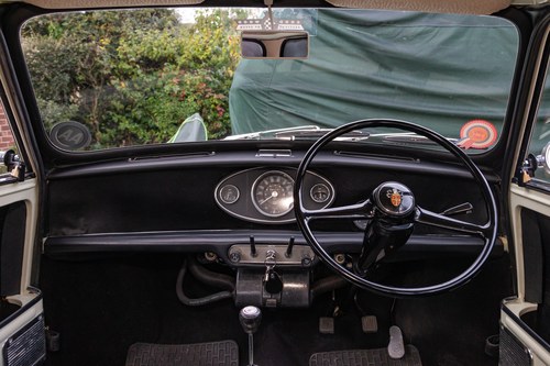 1969 Austin Mini 1000 Cooper Te koop (foto 87 van 204)