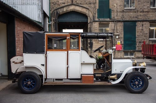 RESERVE LOWERED -1981 Rolls-Royce Landaulet replica In vendita (immagine 10 di 109)