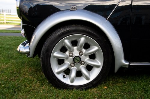 1988 Austin Mini Mayfair 1310cc Conversion In vendita (immagine 22 di 163)