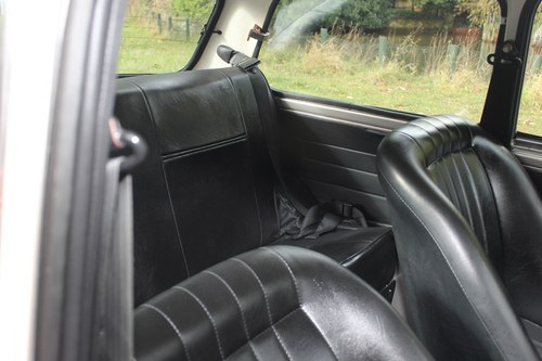 1989 Austin Mini Mayfair Te koop (foto 46 van 123)