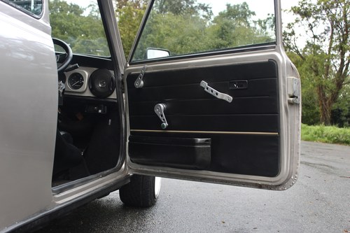 1989 Austin Mini Mayfair Te koop (foto 51 van 123)