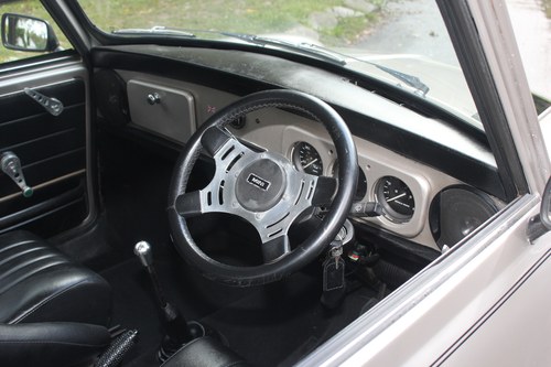 1989 Austin Mini Mayfair Te koop (foto 52 van 123)