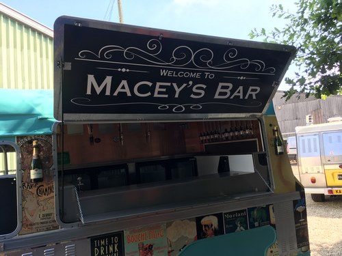 1976 Bedford CF Van Professional Bar Conversion Te koop (foto 23 van 30)