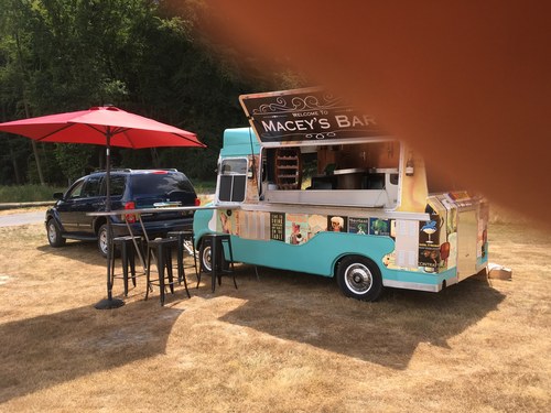 1976 Bedford CF Van Professional Bar Conversion Te koop (foto 11 van 30)